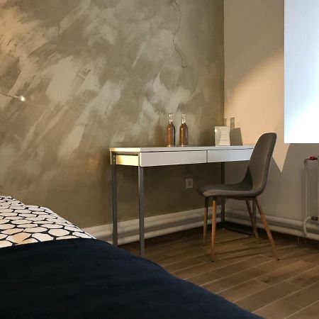 Jure Apartment In リュブリャナ エクステリア 写真