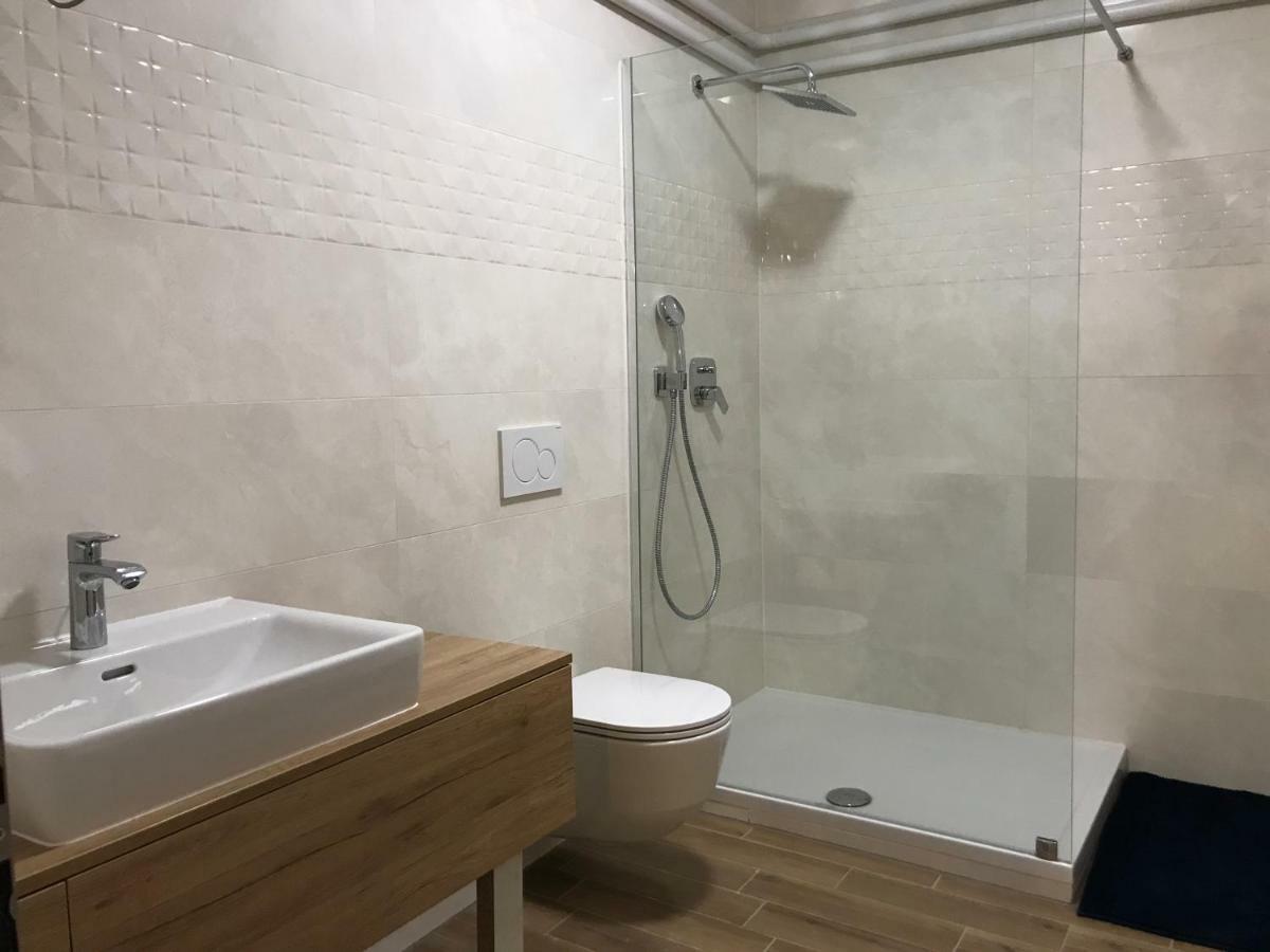 Jure Apartment In リュブリャナ エクステリア 写真