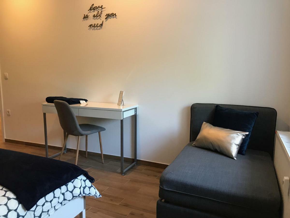 Jure Apartment In リュブリャナ エクステリア 写真